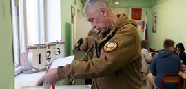 El Partido de Vladimir Putin Se Impone en Unas Elecciones Sin Oposición Real