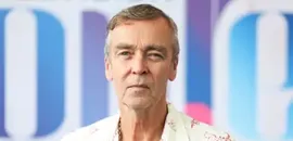 ‘I Get Lost Going to the Bathroom’: John Hannah on World Travel, Stealing Props and Being ‘the Scottish Eminem’