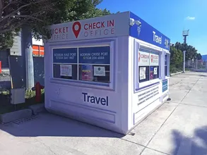 Karmod'un mobil kabinleri acentelerce bilet satış kabini olarak kullanılıyor