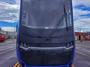 Türkiye'nin Sırbistan için ürettiği tramvaylardan ilki başkent Belgrad'a ulaştı 