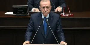 Cumhurbaşkanı Erdoğan Ekonomi Kurmaylarıyla Bir Araya Geliyor: Gündemde Fon Soruşturması Var
