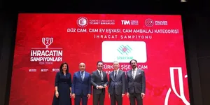 Şişecam, ihracatın şampiyonları ödül töreninde 3 kategoride birincilik aldı