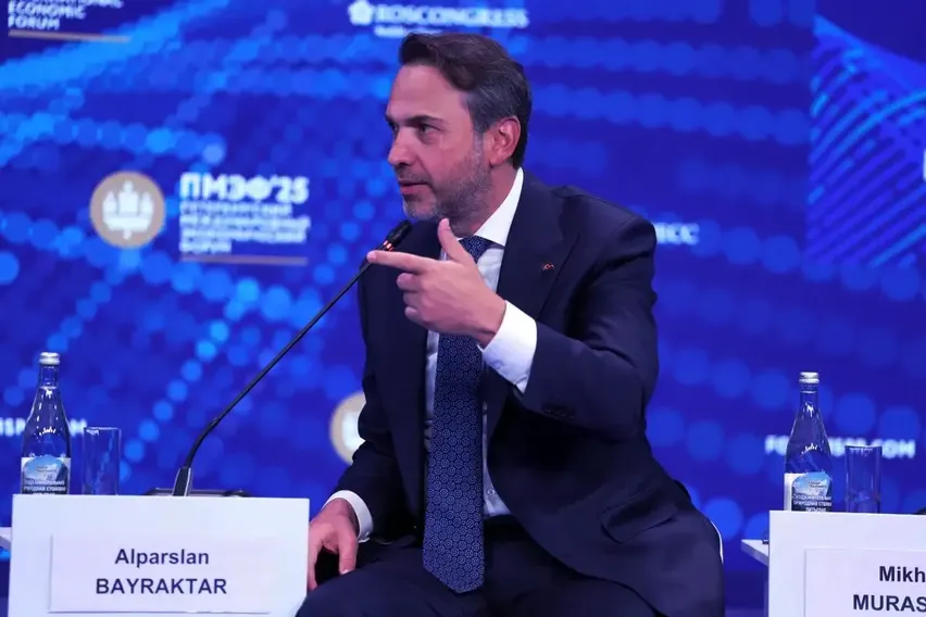Bakan Bayraktar: "Nükleer enerji, Türkiye için ekonomik ihtiyaçtır" Bakan Bayraktar: "Nükleer enerji, Türkiye için ekonomik ihtiyaçtır"