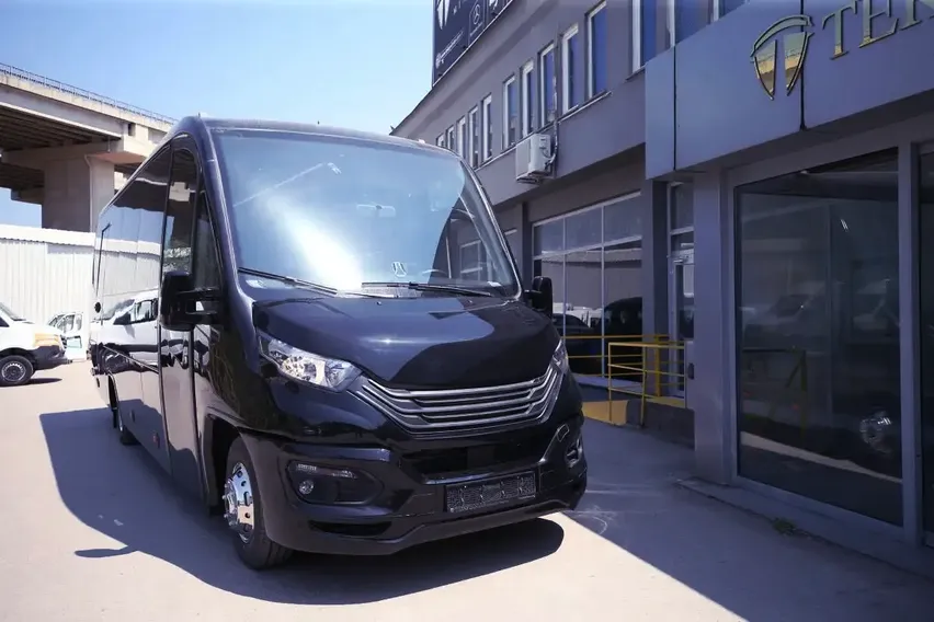 Bursalı otomotiv firması dizayn ettiği yolcu taşıma araçlarını 22 ülkeye ihraç ediyor Bursalı otomotiv firması dizayn ettiği yolcu taşıma araçlarını 22 ülkeye ihraç ediyor