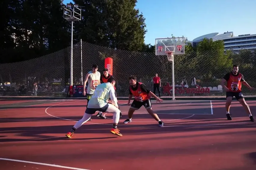 Corendon'un katkısıyla düzenlenen 3x3 basketbol turnuvasında kazananlar açıklandı