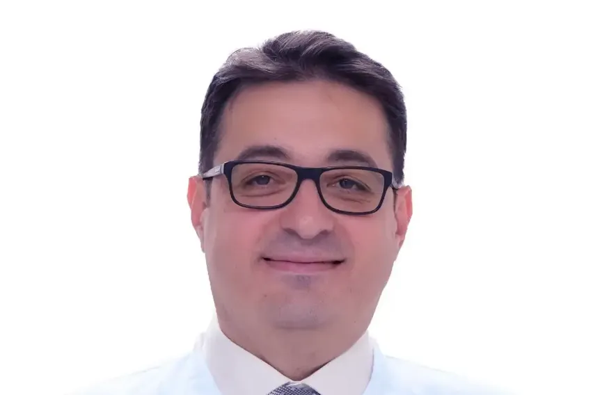 İlerleyen tipte skolyoz vücutta birçok sistemi olumsuz etkileyebiliyor İlerleyen tipte skolyoz vücutta birçok sistemi olumsuz etkileyebiliyor