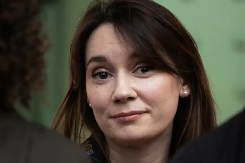 L'Ue Sanctionne la Chroniqueuse Russe Pro-Kremlin Xenia Fedorova