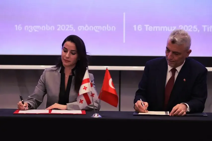 Ticaret Bakanı Bolat, Tiflis'te Türkiye-Gürcistan İş Forumu'nun açılışını yaptı: