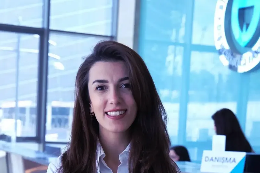 Türk akademisyen diş hekimliğinde 3 boyutlu yazıcı teknolojisi ile Almanya'da ödül aldı Türk akademisyen diş hekimliğinde 3 boyutlu yazıcı teknolojisi ile Almanya'da ödül aldı