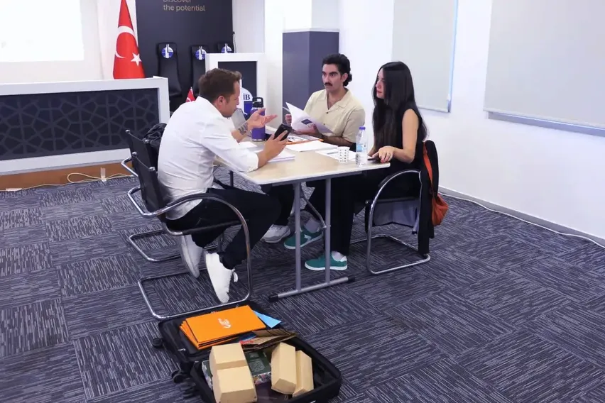 Türk karton ambalaj sektörü Kuzey Amerikalı satın alma heyetini ağırladı Türk karton ambalaj sektörü Kuzey Amerikalı satın alma heyetini ağırladı