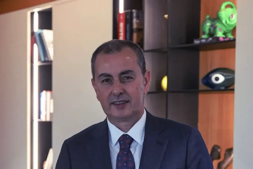 Türkiye İş Bankası ikinci yüzyılında (1) Türkiye İş Bankası ikinci yüzyılında (1)