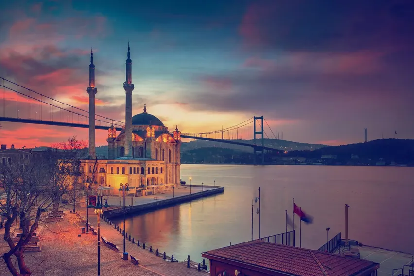 Türkiye'de Turizmde Büyük Artış Türkiye'de Turizmde Büyük Artış