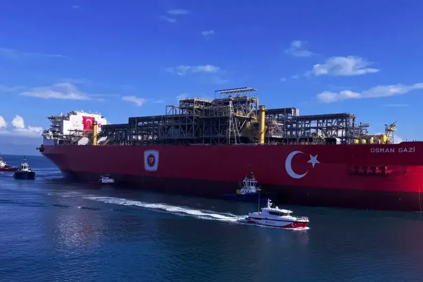 Türkiye'nin ilk yüzer doğal gaz üretim platformu Osman Gazi Filyos Limanı'nda Türkiye'nin ilk yüzer doğal gaz üretim platformu Osman Gazi Filyos Limanı'nda