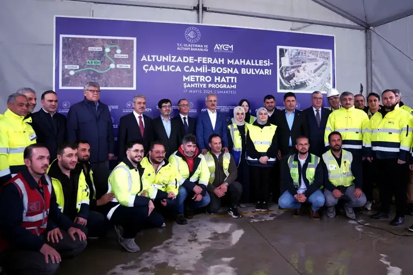 Ulaştırma ve Altyapı Bakanı Uraloğlu: "İstanbul'da 162 kilometrelik raylı sistem hattını hizmete açtık" Ulaştırma ve Altyapı Bakanı Uraloğlu: "İstanbul'da 162 kilometrelik raylı sistem hattını hizmete açtık"