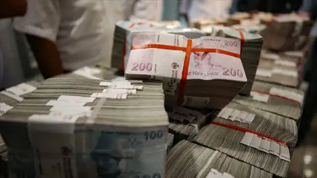 Yılın ilk Ayında Bütçe 214 Milyar Lira Açık Verdi